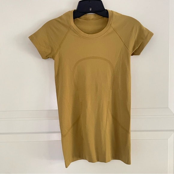 Lululemon Swiftly Tech Short Sleeve 2.0 Spiced Bronze Running Shirt 26731 - Picture 5 of 10